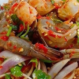 ยำปูม้า กุ้งสด