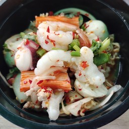 ยำเส้นแก้วรวมมิตร