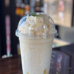 มะพร้าวนมสดน้ำผึ้งปั่น