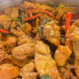 ไก่กะปิ ကြက်ငပိ