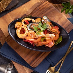 ผัดวุ้นเส้นต้มยำทะเล