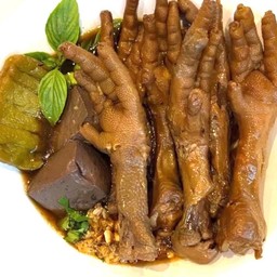ขาไก่ ตุ๋นมะระ