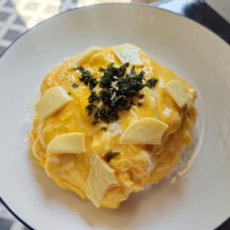 ข้าวไข่ข้นชีส