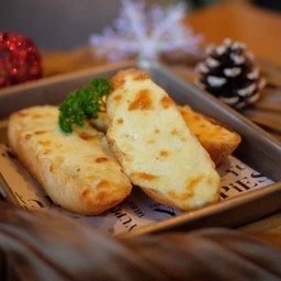 ขนมปังกระเทียม