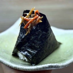 256. Onigiri Kinpira gobo