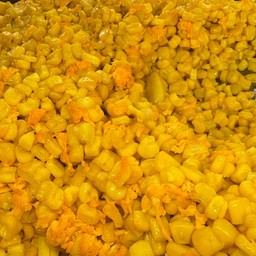 ผัดเม็ดข้าวโพด ပြောင်းဖူးကြော်