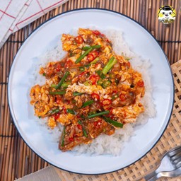 ปลากระป๋องผัดไข่ราดข้าว