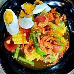 ตำข้าวโพดไข่เค็ม