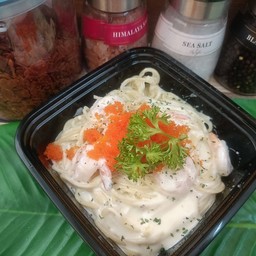 สปาเก็ตตี้ ครีมซอสไข่กุ้ง