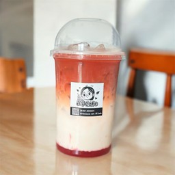 ชาไทยนมสดสตอเบอรี่