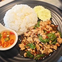 ข้าวกระเพราหมูสับ