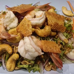 ยำถั่วพู+กุ้ง(ใสเม็ดมะม่วงหินพานต์)