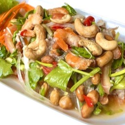 ยำวุ้นเส้นโบราณ (หมูสับ+กุ้งแห้ง+ถั่วลิสงทอด)