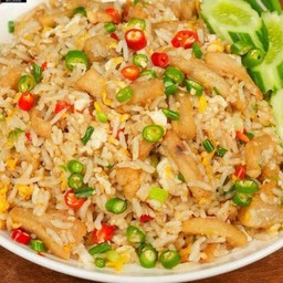 ข้าวผัดกากหมู