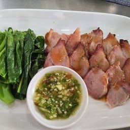 แก๋ว ก๋วยเตี๋ยวขาหมูAbac -