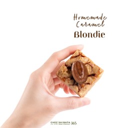 Homemade Caramel Blondie
