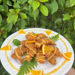 ไก่กรอบซอสส้ม