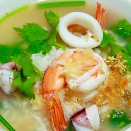 ข้าวต้มกุ้ง+ปลาหมึก