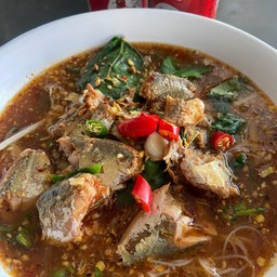 เตี๋ยวต้มยำปลาป๋อง