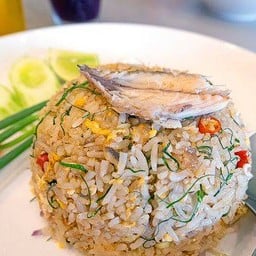 ข้าวผัดปลาทู