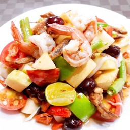 ตำผลไม้กุ้งลวก