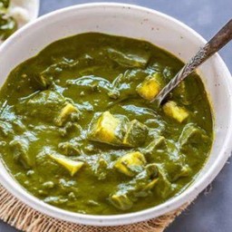 Palak paneer ผักโขมชีส