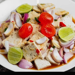 ยำหมูบ้ายอ+ไข่แดงเค็มเต็มใบ