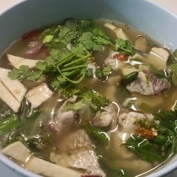 ต้มยำเนื้อปลากระพง( น้ำใส)