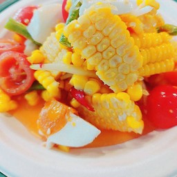 ตำข้าวโพดไข่เค็ม