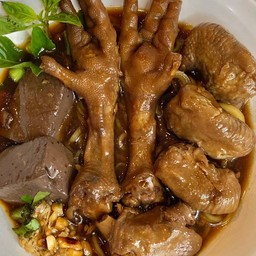 ขา + ข้อ ไก่ตุ๋น