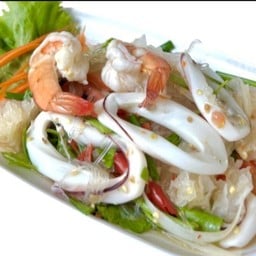 ยำวุ้นเส้นทะเล(กุ้ง,หมึก)