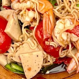 ส้มตำมาม่าทะเล