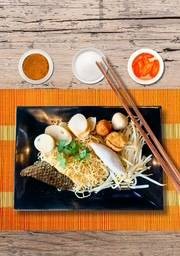 บะหมี่แห้ง ปลามหาสมุทร