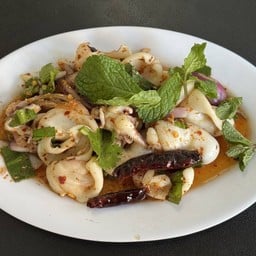 ลาบทะเล(กุ้งปลาหมึก)