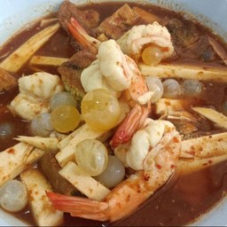 แกงส้มไข่ปลาเรียวเซียวใส่กุ้ง+ชะอมกับยอดมะพร้าว