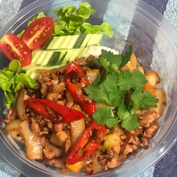 ข้าวผัดพริกเผาหมูสับ