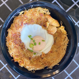 ก๋วยเตี๋ยวคั่วไก่นายฮ้ง (เจ้าเก่า) เทพลีลา1