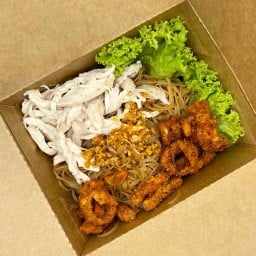 หมี่ไก่ฉีก - เห็ดออรินจิย่าง By พายอาร์