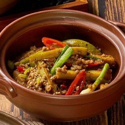 มะเขือยาวหมูสับหม้อดิน