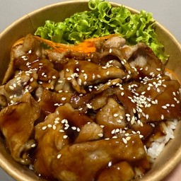 ข้าวหน้าหมูเทอริยากิ