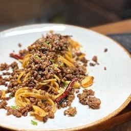 ผัดพริกแห้งเนื้อสับ