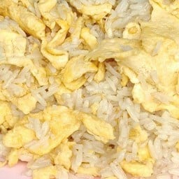ข้าวผัดไข่ (กลาง) ไม่ใส่ผัก