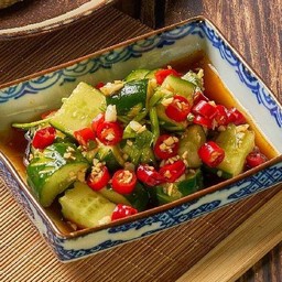 ยำแตงกวาเสฉวน