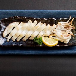 Ika ปลาหมึกย่าง 