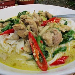 ขนมจีนแกงเขียวหวานไก่ฟัก