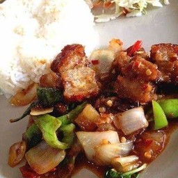 ข้าวผัดพริกเผาทะเล