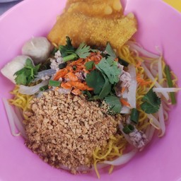 ร้าเจ้าดื้อ ก๋วยเตี๋ยวหมูสูตรโบราณ