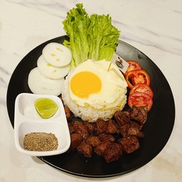 ข้าวLok Lak (เนื้อ)