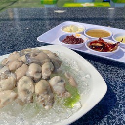หอยนางรมทรงเครื่อง