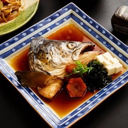 Salmon kabutoni หัวปลาต้มซีอิ้ว